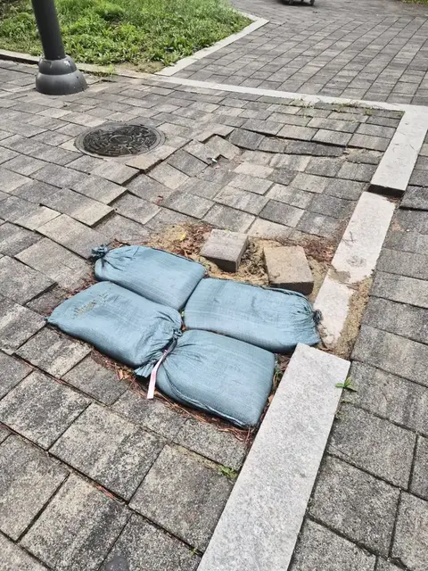 서울 보도블럭교체 시공 전 현장 2