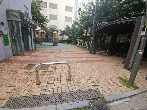 수원 보도블럭교체 시공 전 현장 2